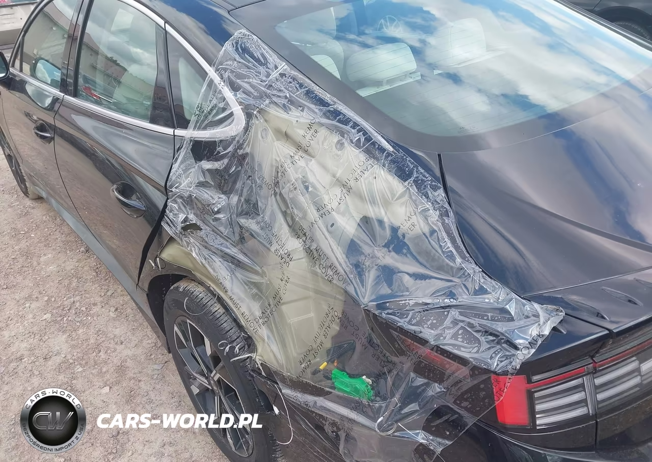 2025 Hyundai Sonata Sel VIN:KMHL64JA9SA468151 - 18