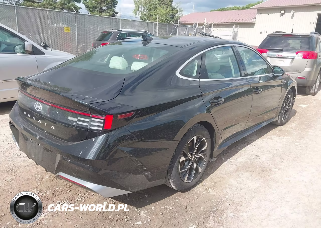 2025 Hyundai Sonata Sel VIN:KMHL64JA9SA468151 - 4