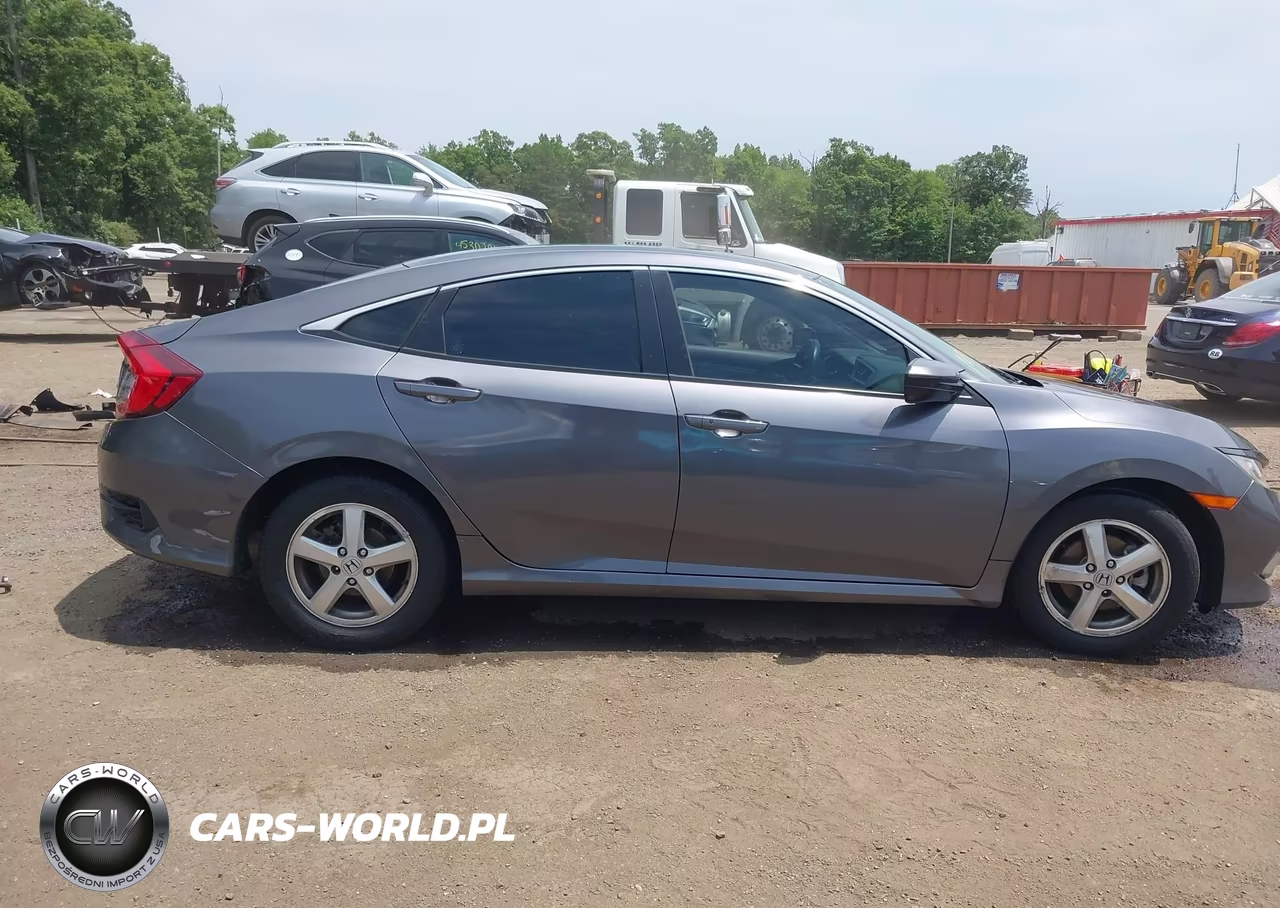 2019 Honda Civic Sport VIN:2HGFC2F81KH594575 - 13