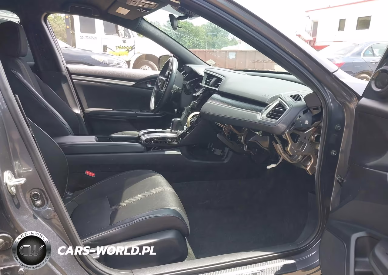 2019 Honda Civic Sport VIN:2HGFC2F81KH594575 - 5