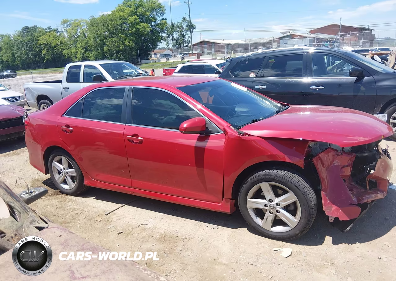 2014 Toyota Camry Se VIN:4T1BF1FK1EU752422 - 13