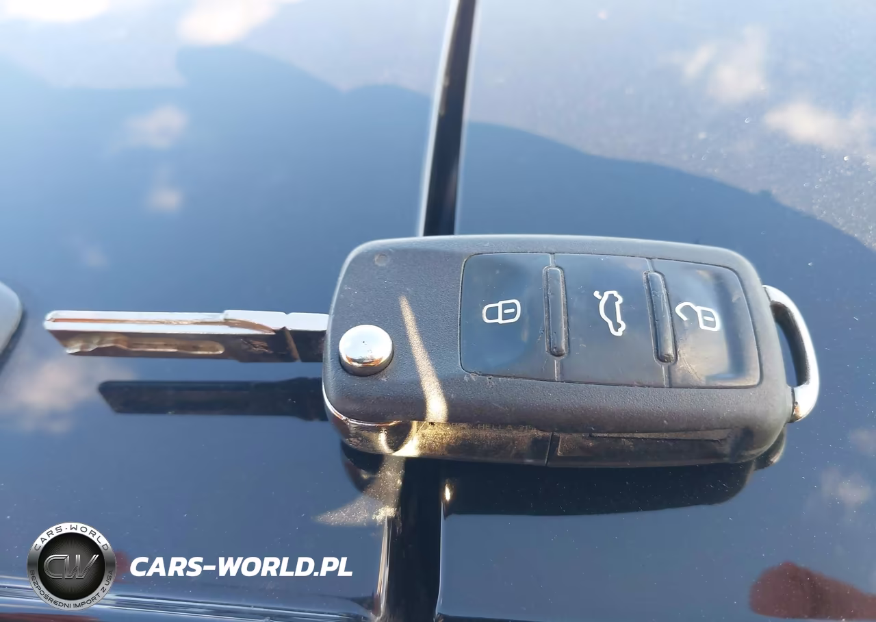 2011 Volkswagen Jetta Sportwagen 2.0L Tdi VIN:3VWPL7AJ3BM614012 - 11