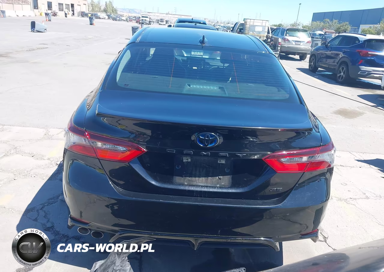 2022 Toyota Camry Nightshade Edition Hybrid VIN:4T1T31AK1NU035099 - 17