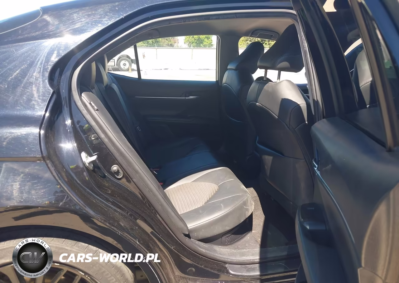 2022 Toyota Camry Nightshade Edition Hybrid VIN:4T1T31AK1NU035099 - 8
