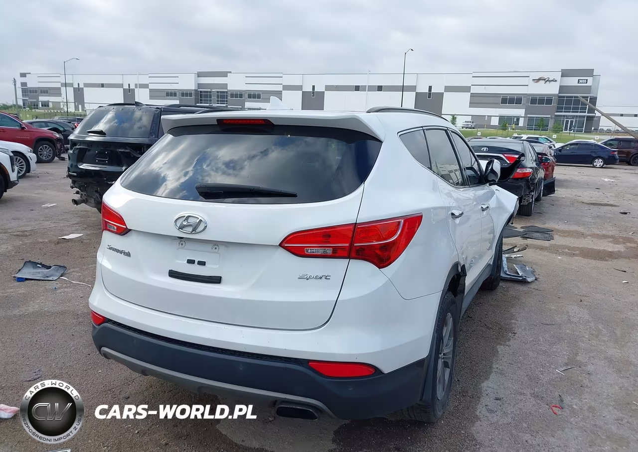 2015 Hyundai Santa Fe Sport 2.4L VIN:5XYZU3LB9FG237664 - 4
