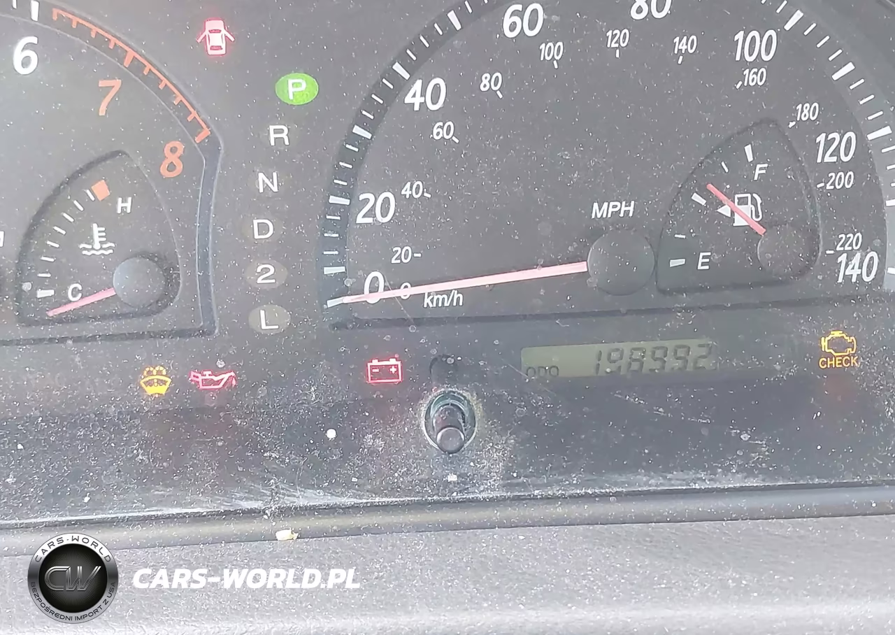 2002 Toyota Camry Xle VIN:JTDBE30K720059160 - 17
