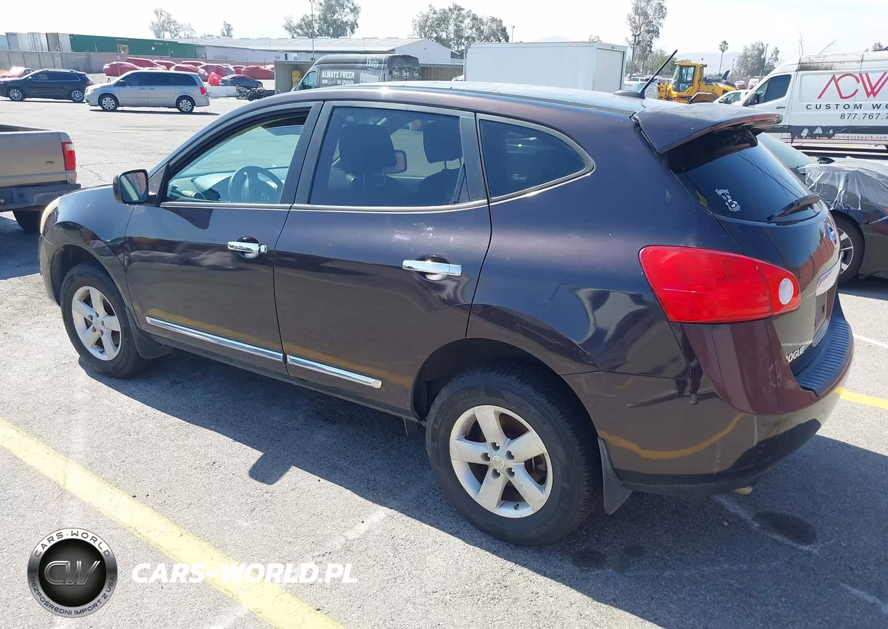 2013 Nissan Rogue S VIN:JN8AS5MV0DW118980 - 3