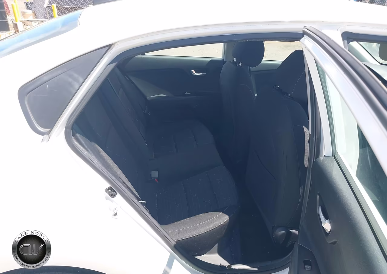 2020 Kia Rio S VIN:3KPA24AD9LE274722 - 8