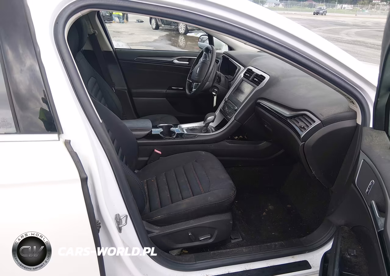 2016 Ford Fusion Se VIN:3FA6P0H7XGR286642 - 5