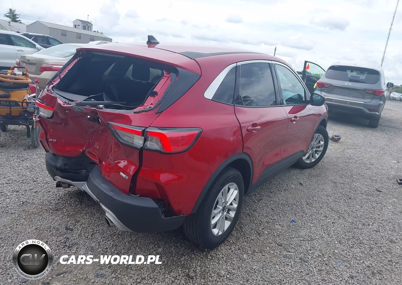 2020 Ford Escape Se VIN:1FMCU9G68LUB48342 - 4