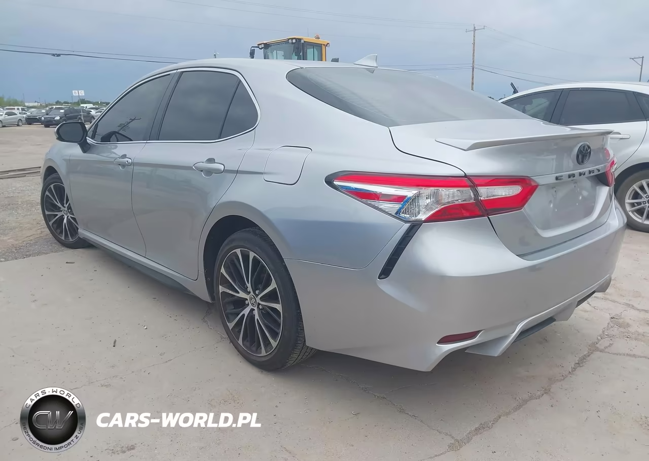 2020 Toyota Camry Se VIN:4T1G11AKXLU508454 - 3