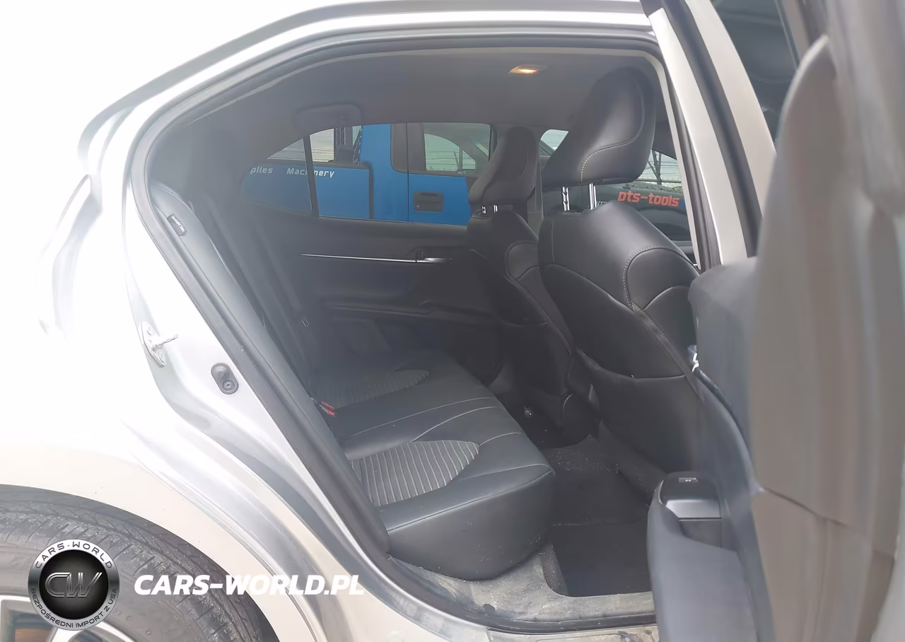 2020 Toyota Camry Se VIN:4T1G11AKXLU508454 - 8