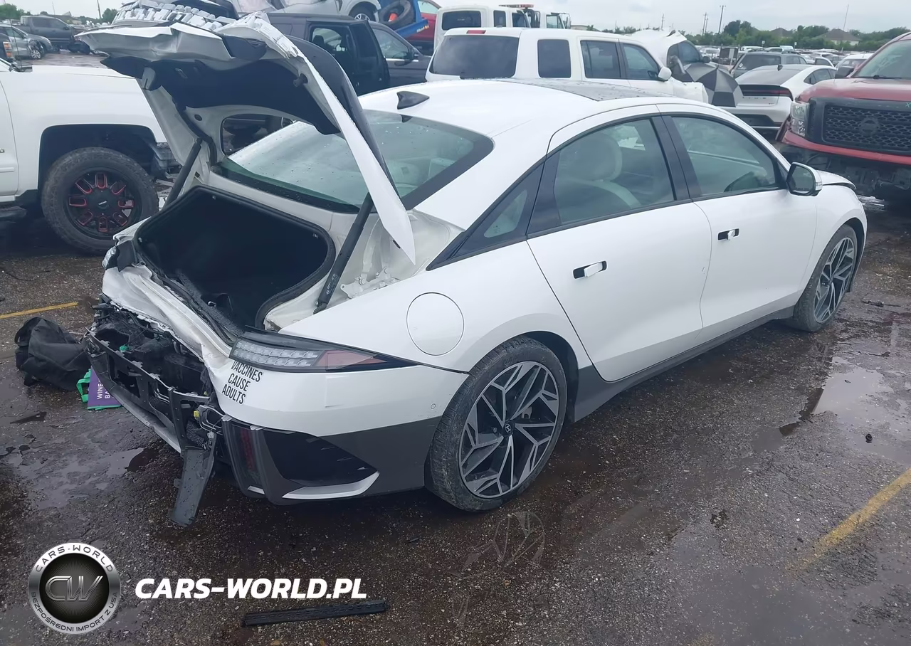 2024 Hyundai Ioniq 6 Limited VIN:KMHM54AC2RA055068 - 4