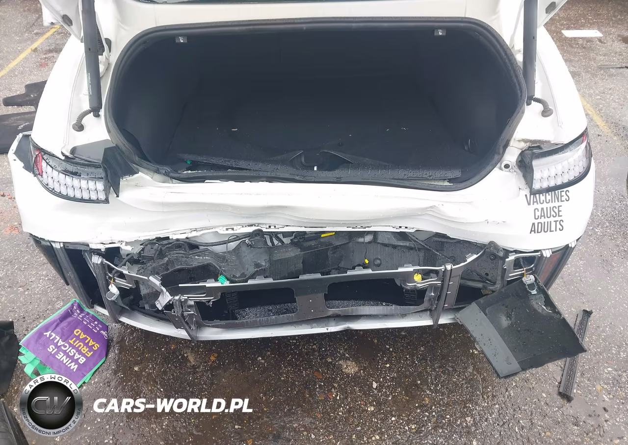 2024 Hyundai Ioniq 6 Limited VIN:KMHM54AC2RA055068 - 6