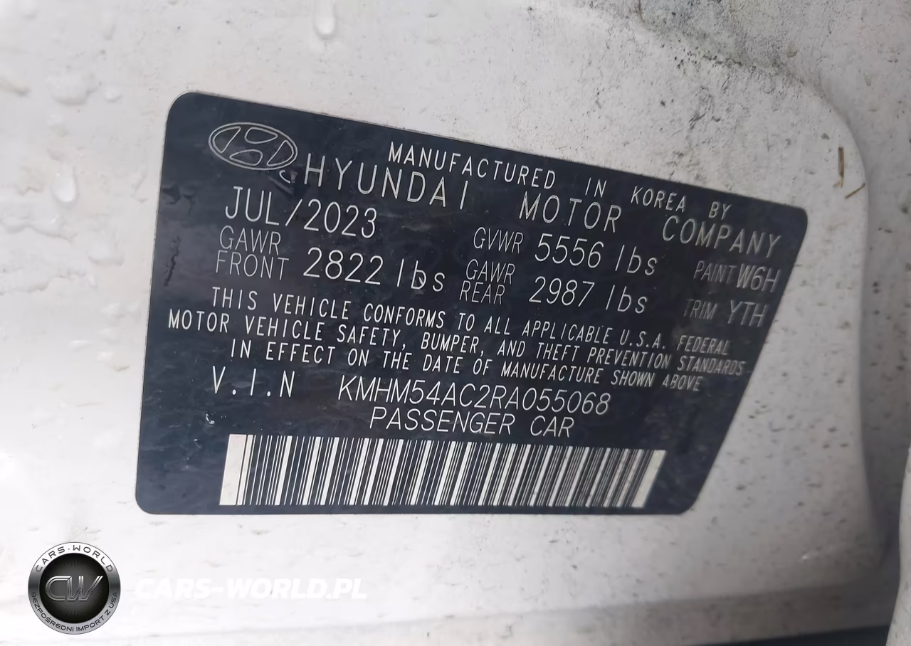 2024 Hyundai Ioniq 6 Limited VIN:KMHM54AC2RA055068 - 9
