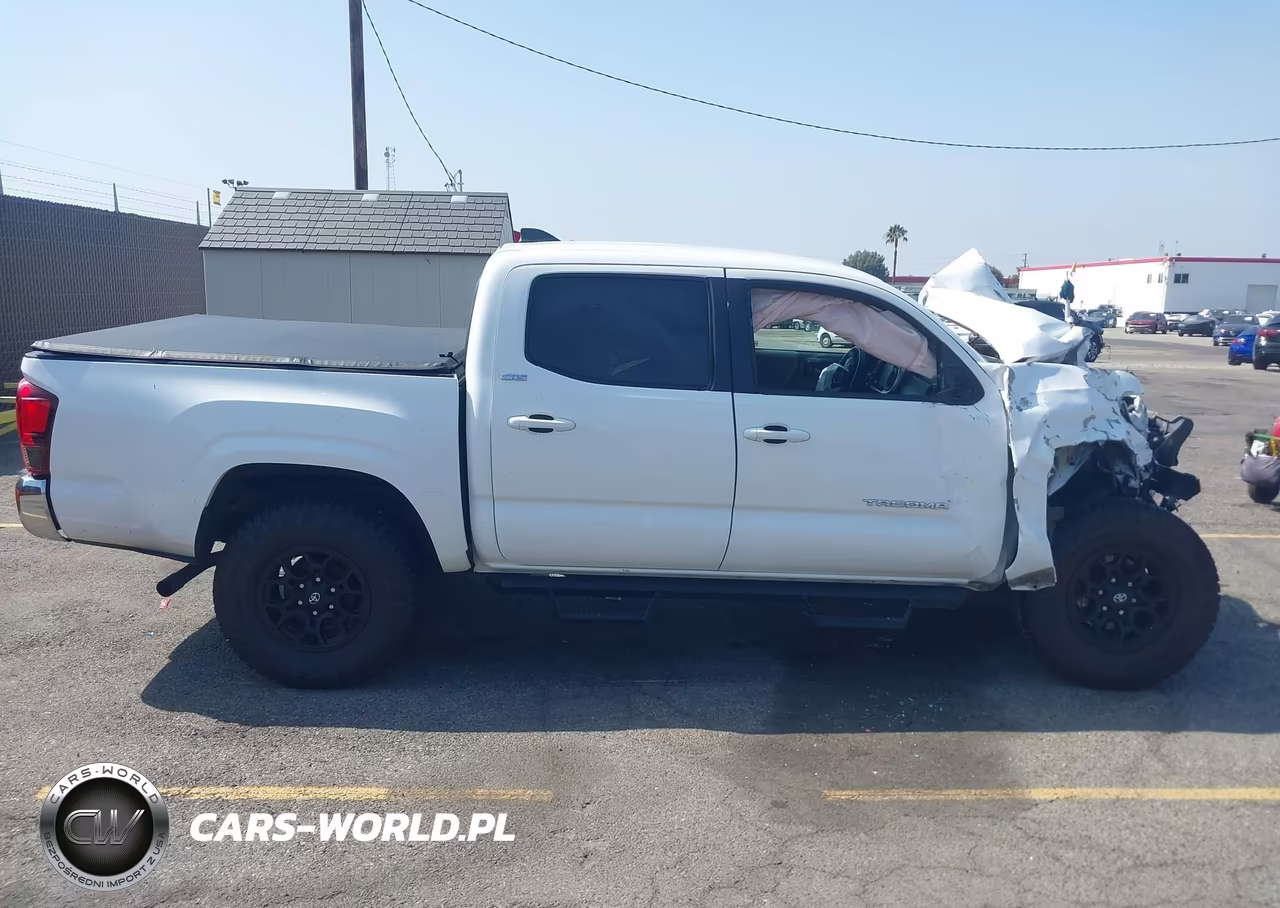 2020 Toyota Tacoma Sr5 VIN:5TFAX5GN9LX173154 - 13