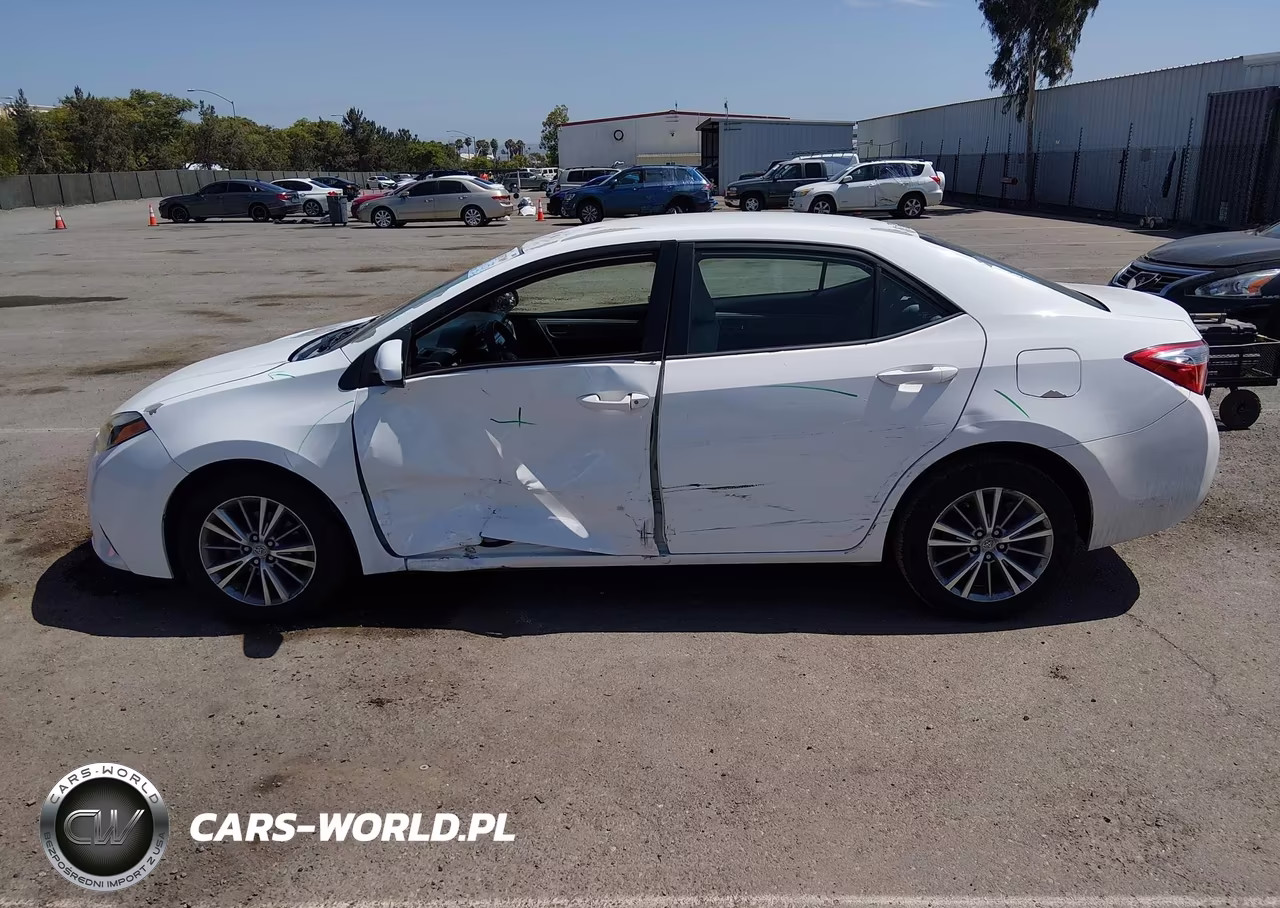2014 Toyota Corolla Le Plus VIN:5YFBURHE5EP060550 - 15