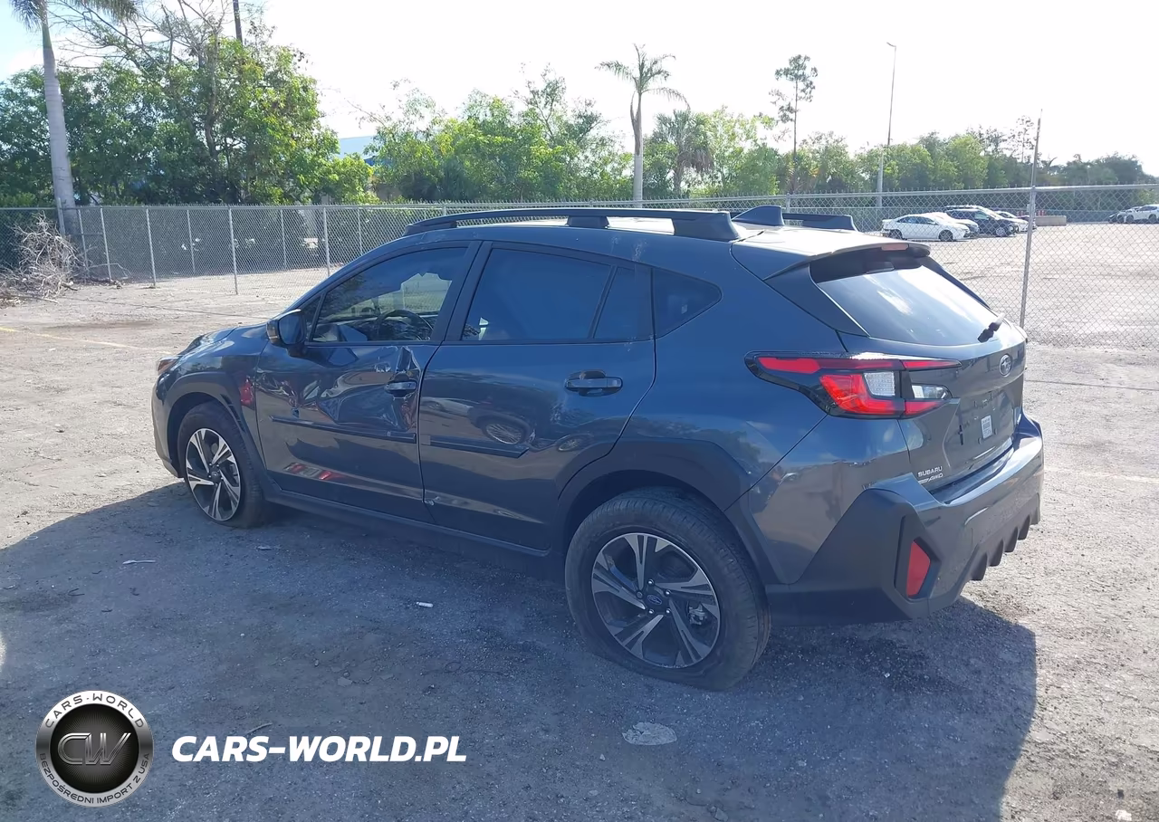 2024 Subaru Crosstrek Premium VIN:JF2GUADC4R8878947 - 3