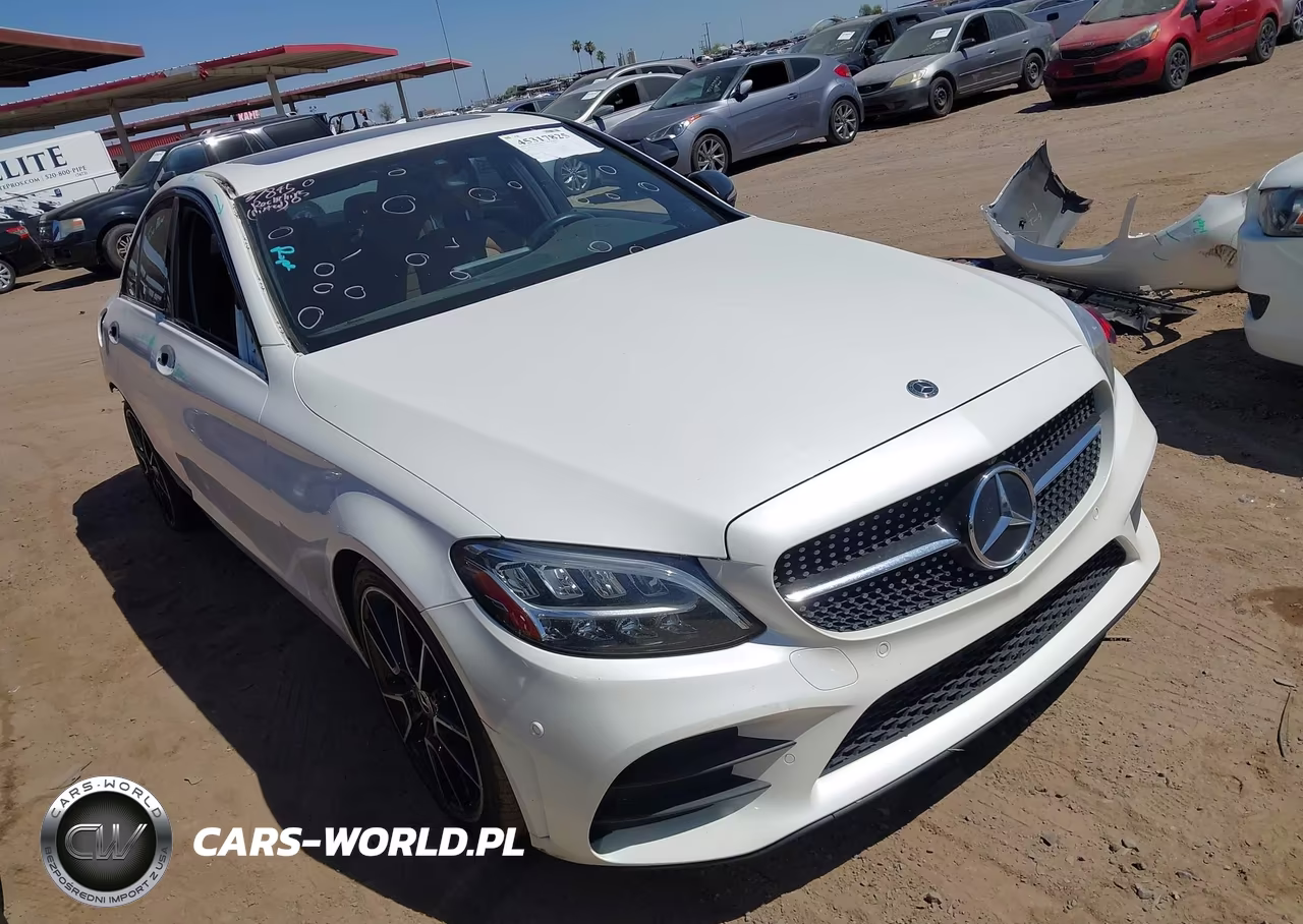 2019 Mercedes-Benz C 300