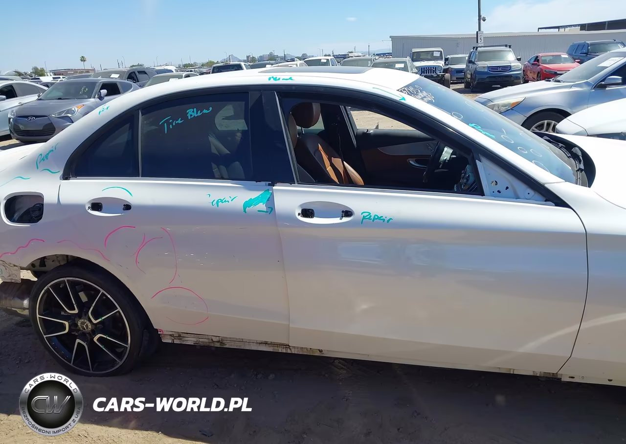 2019 Mercedes-Benz C 300 VIN:55SWF8DB1KU296975 - 14