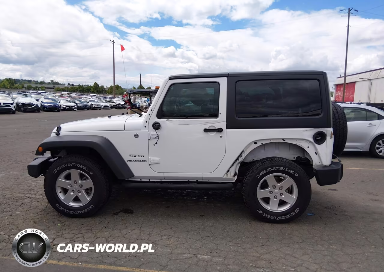 2013 Jeep Wrangler Sport VIN:1C4AJWAG0DL643887 - 14
