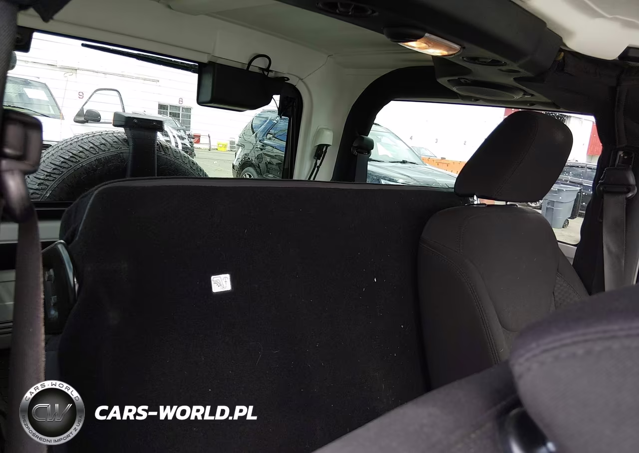 2013 Jeep Wrangler Sport VIN:1C4AJWAG0DL643887 - 8