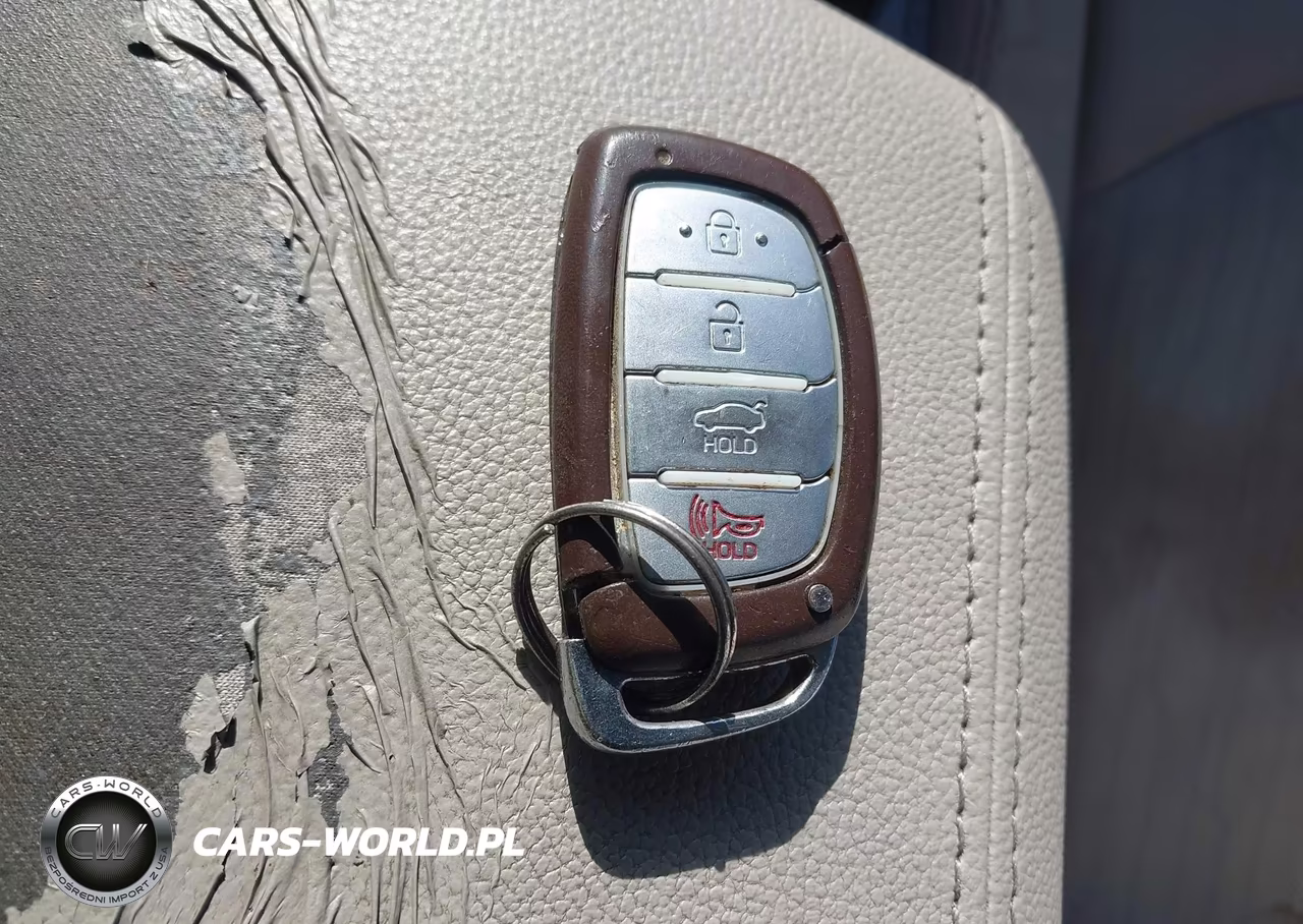 2016 Hyundai Sonata Hybrid Se VIN:KMHE24L15GA027609 - 11