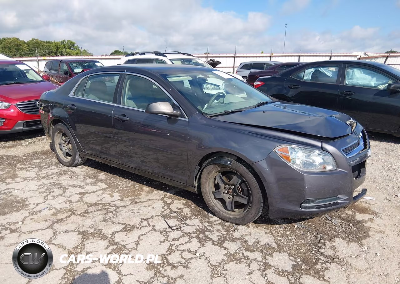 2012 Chevrolet Malibu Ls – zdjęcie 1 z 17