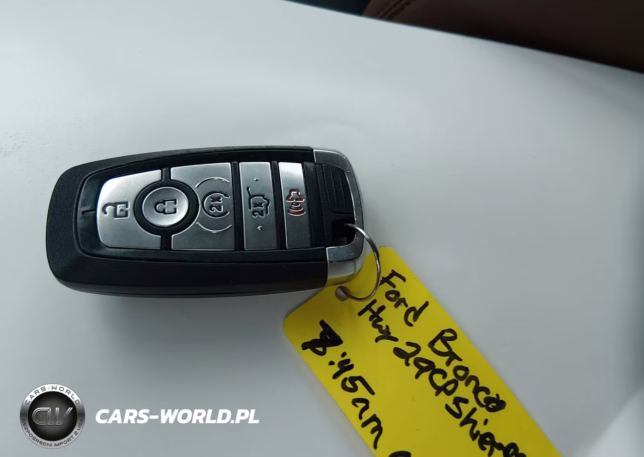 2021 Ford Bronco Sport Outer Banks VIN:3FMCR9C61MRB40356 - 11