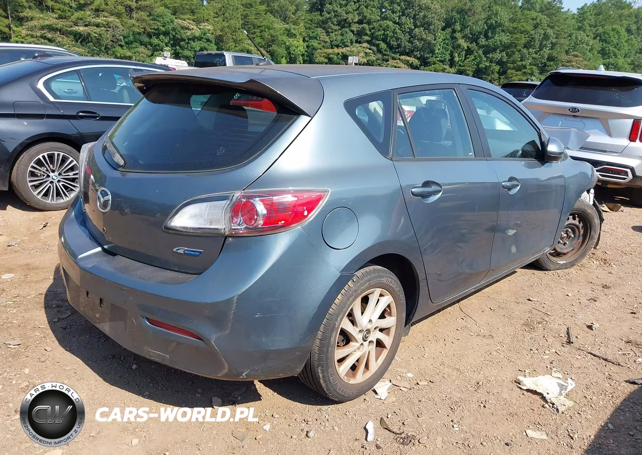 2013 Mazda Mazda3 I Touring VIN:JM1BL1L78D1763009 - 4