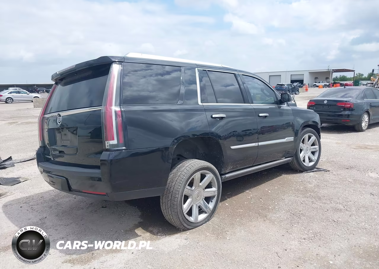 2015 Cadillac Escalade Premium VIN:1GYS4CKJ2FR153532 - 4