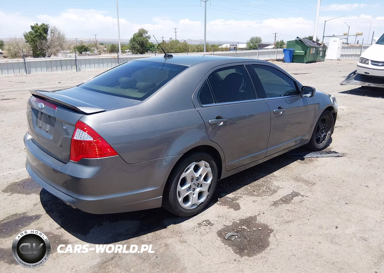 2010 Ford Fusion Se VIN:3FAHP0HA1AR328496 - 4