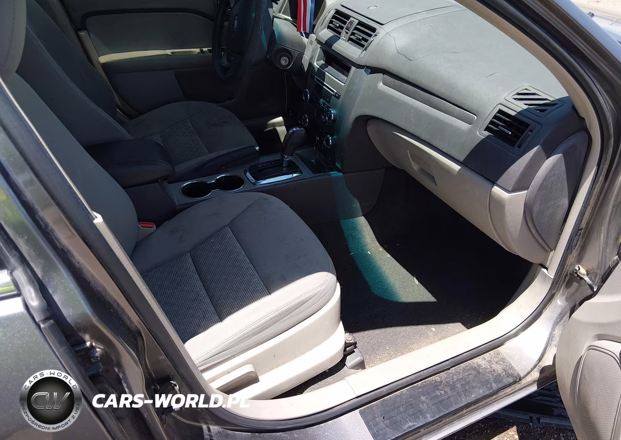 2010 Ford Fusion Se VIN:3FAHP0HA1AR328496 - 5