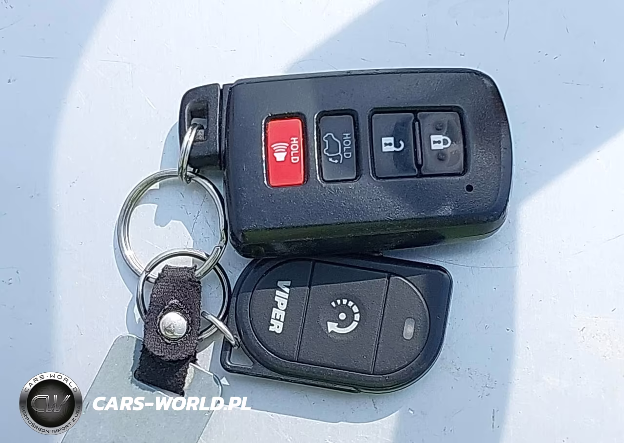 2019 Toyota Highlander Hybrid Xle VIN:5TDJGRFH0KS071250 - 11