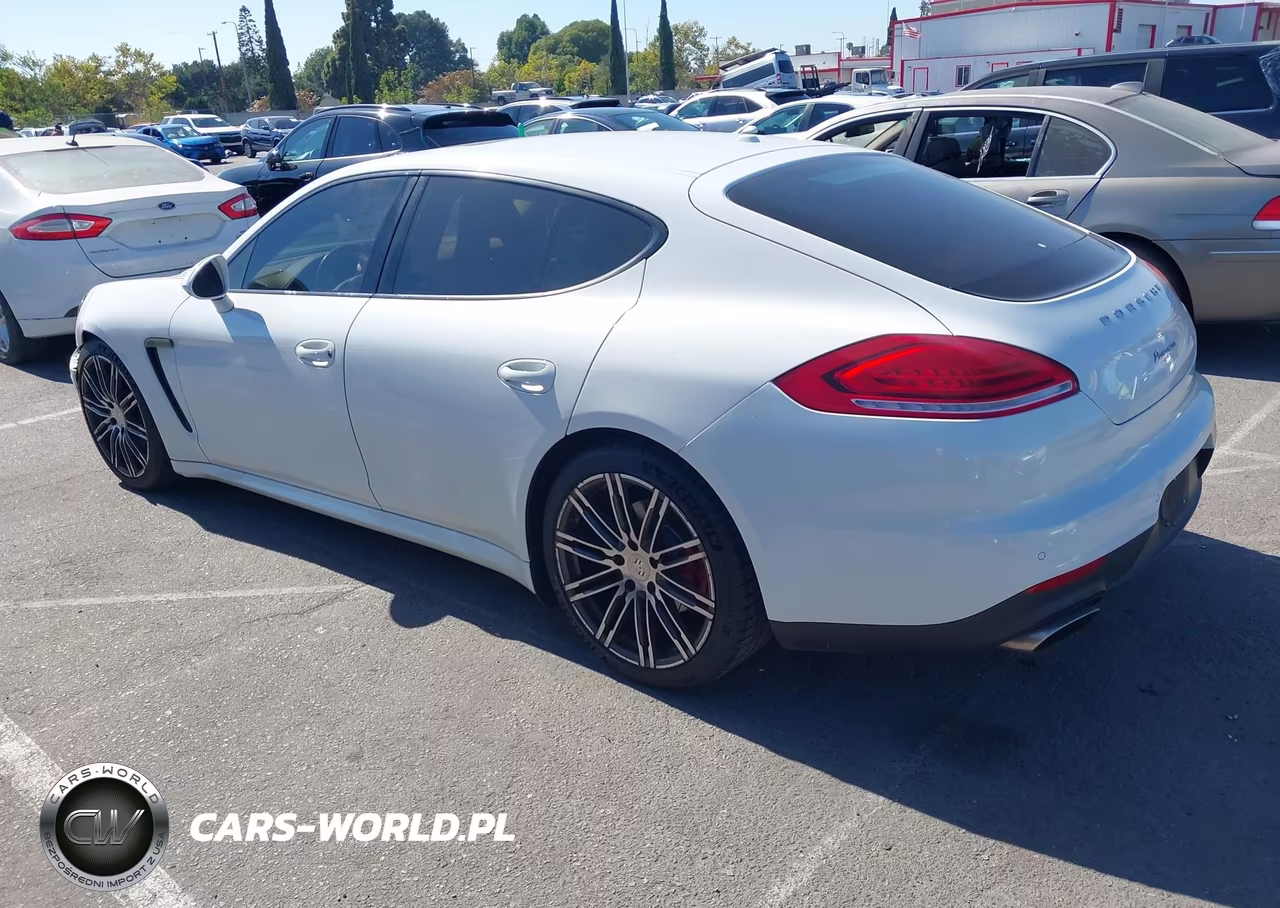 2015 Porsche Panamera 4 VIN:WP0AA2A7XFL001429 - 3
