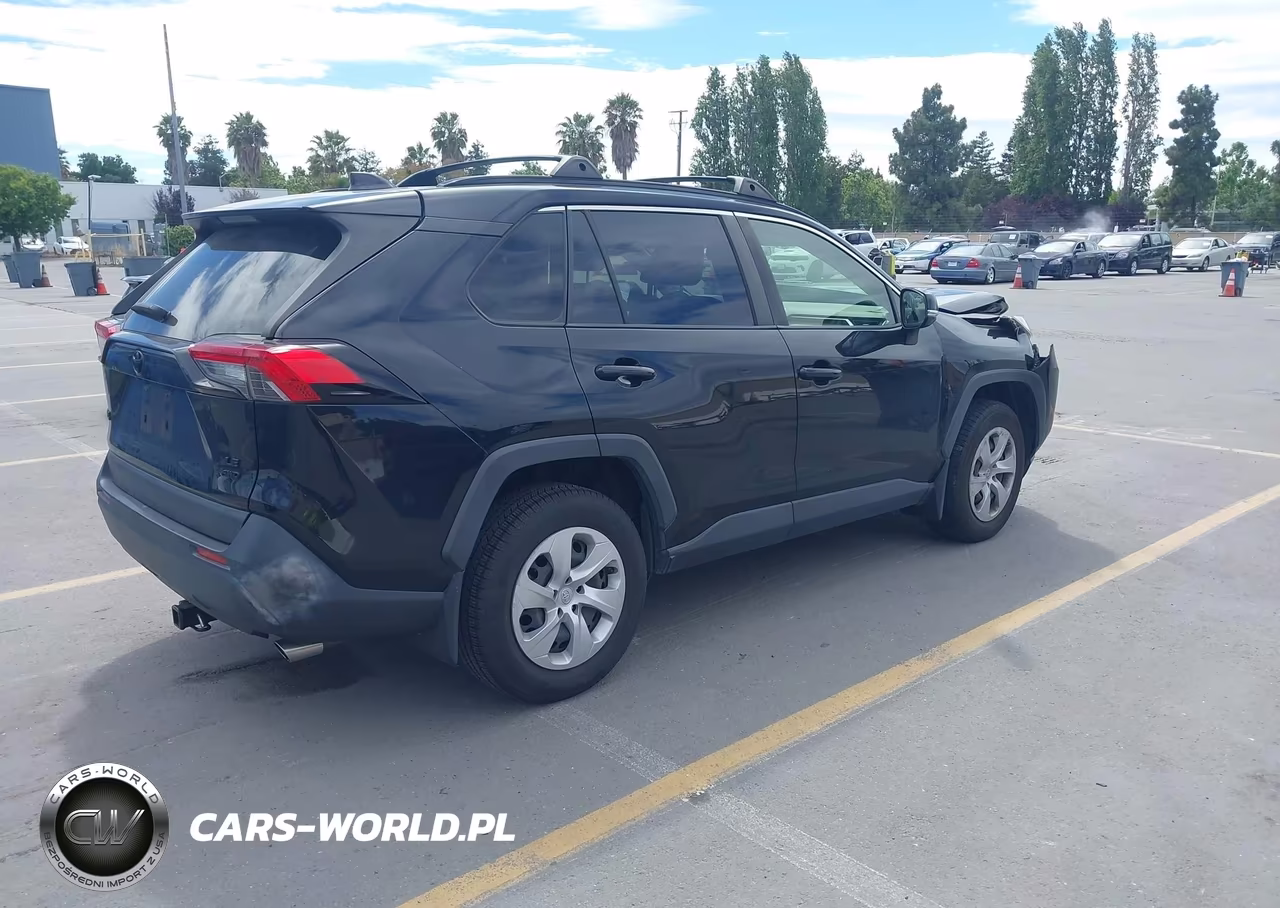 2020 Toyota Rav4 Le VIN:JTMG1RFV9LD063758 - 4