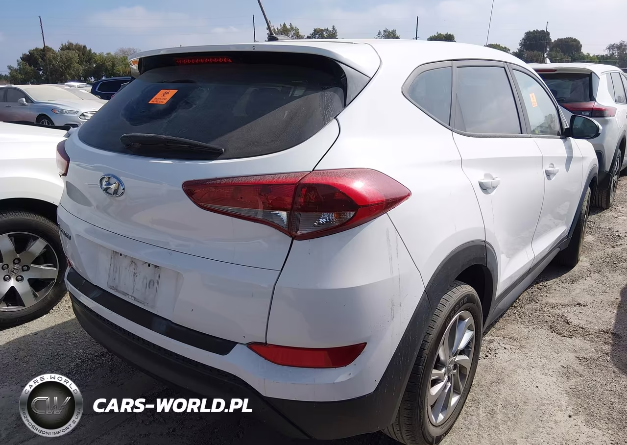 2017 Hyundai Tucson Se VIN:KM8J23A4XHU284836 - 4