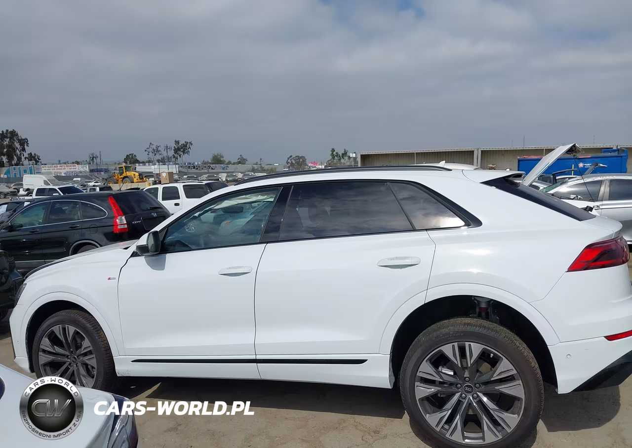 2026 Audi Q8 Premium Plus 55 Tfsi Quattro Tiptronic VIN:WA1EVBF16TD017752 - 14