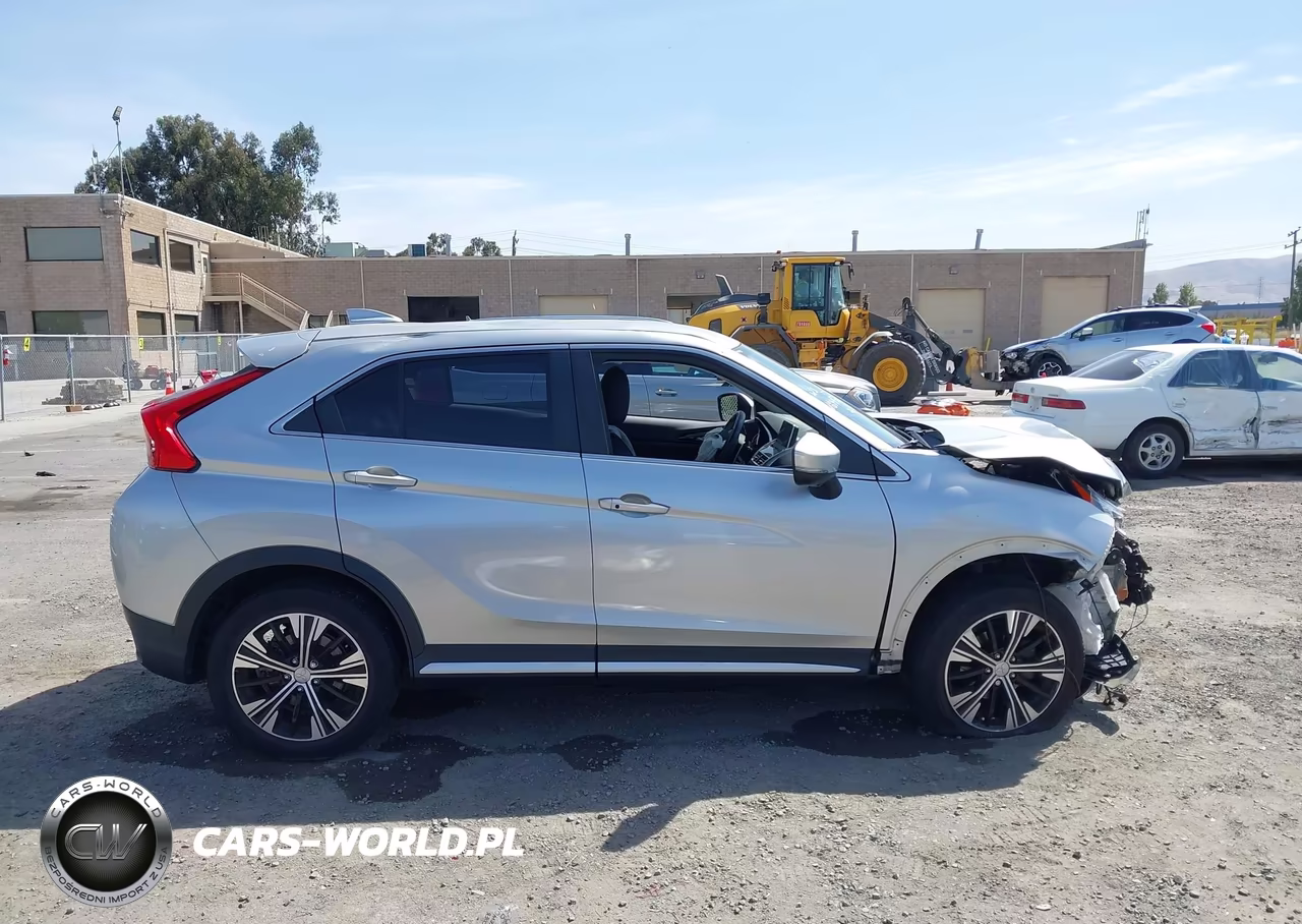 2018 Mitsubishi Eclipse Cross Sel VIN:JA4AT5AA1JZ046072 - 14