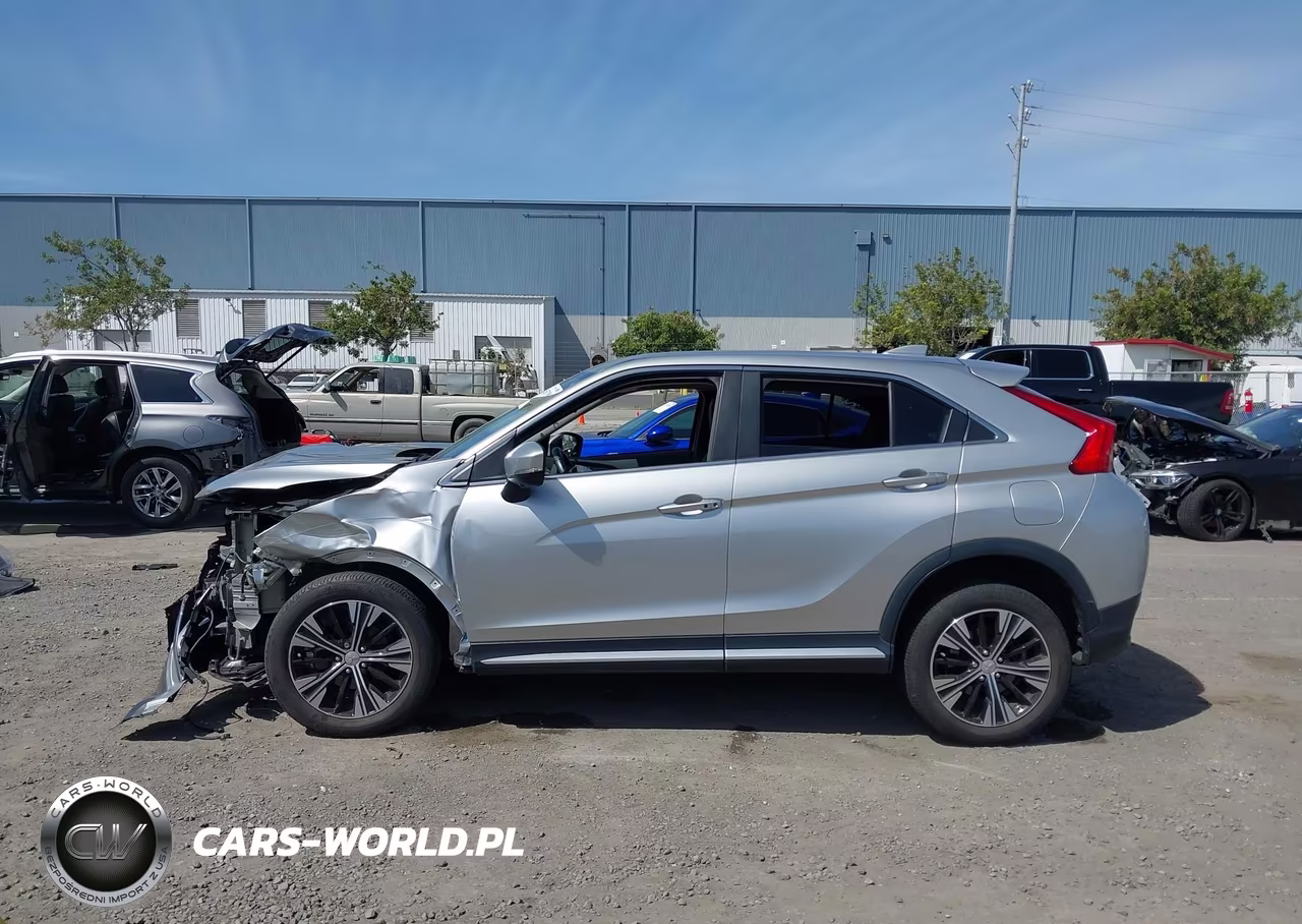 2018 Mitsubishi Eclipse Cross Sel VIN:JA4AT5AA1JZ046072 - 15