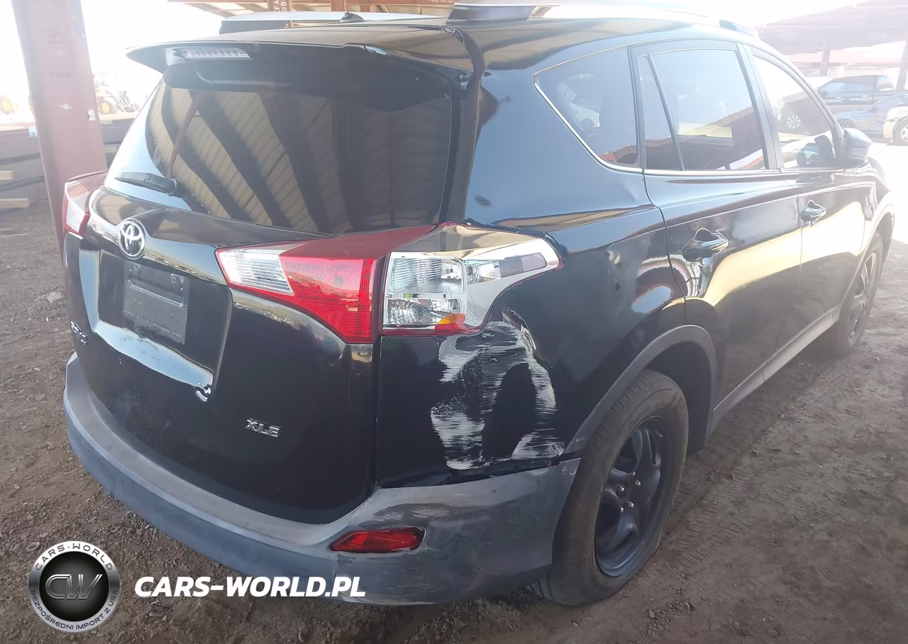 2015 Toyota Rav4 Le VIN:2T3BFREV2FW295025 - 4