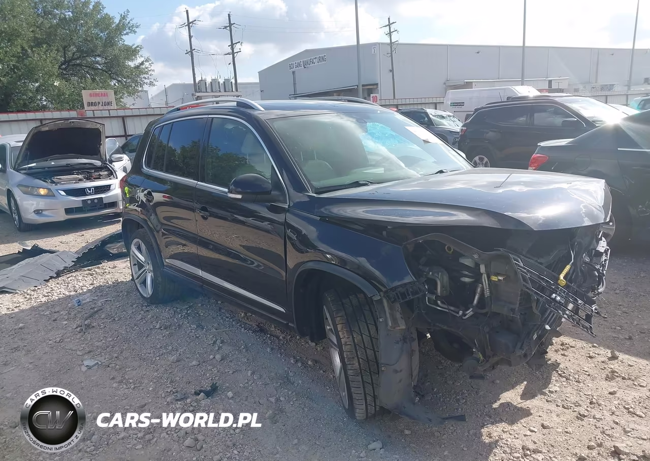 2015 Volkswagen Tiguan R-Line