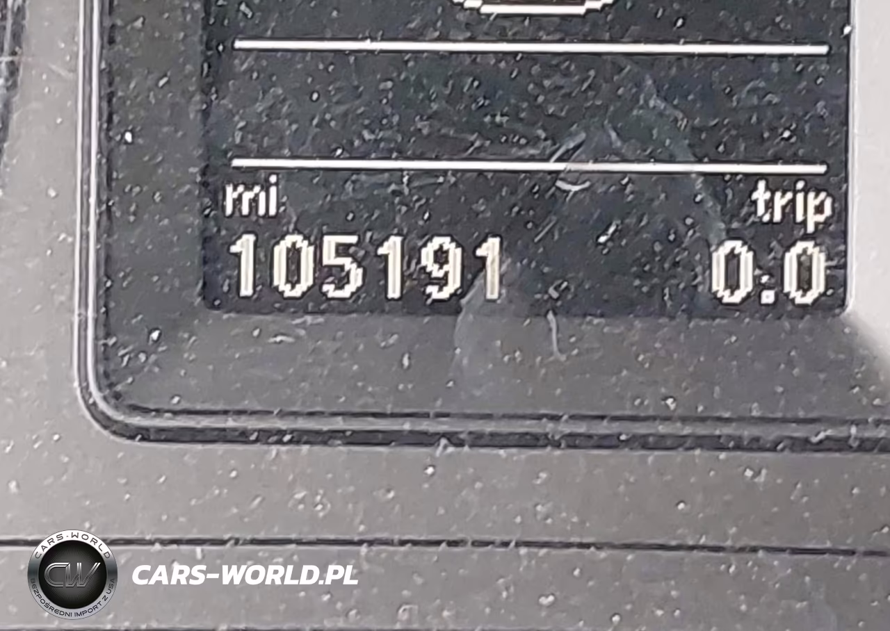 2015 Volkswagen Tiguan R-Line VIN:WVGBV7AX4FW099082 - 16
