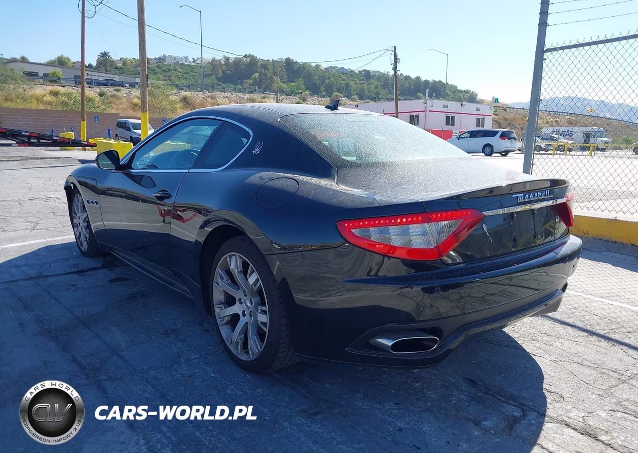 2011 Maserati Granturismo S Automatic VIN:ZAM45KLA0B0055078 - 3