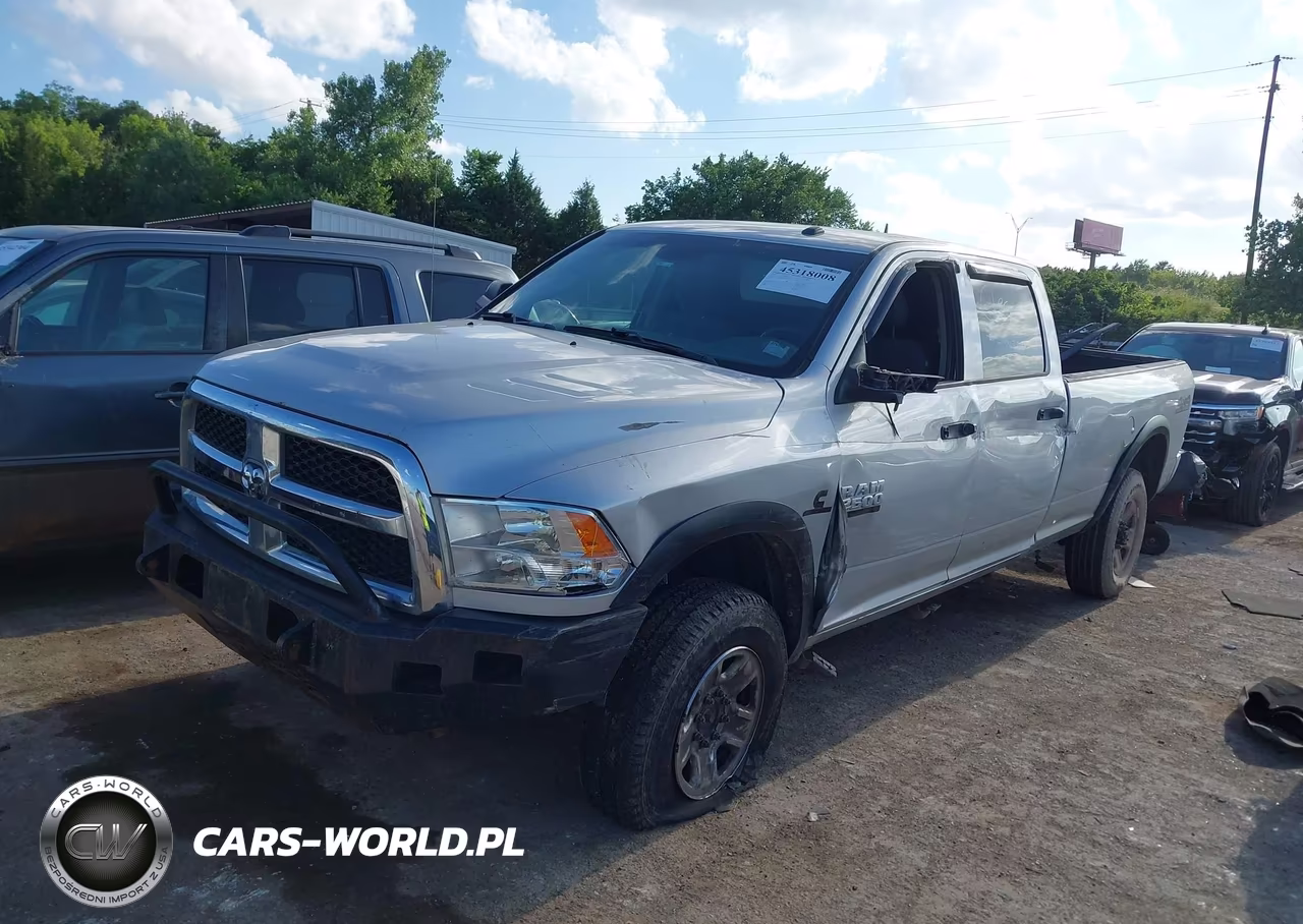 2018 Ram 2500 Tradesman 4X4 8' Box VIN:3C6UR5HL0JG222397 - 2