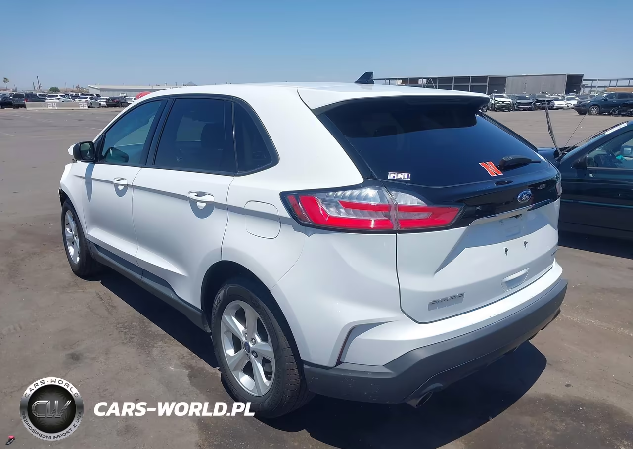 2019 Ford Edge Se VIN:2FMPK3G96KBB14404 - 3