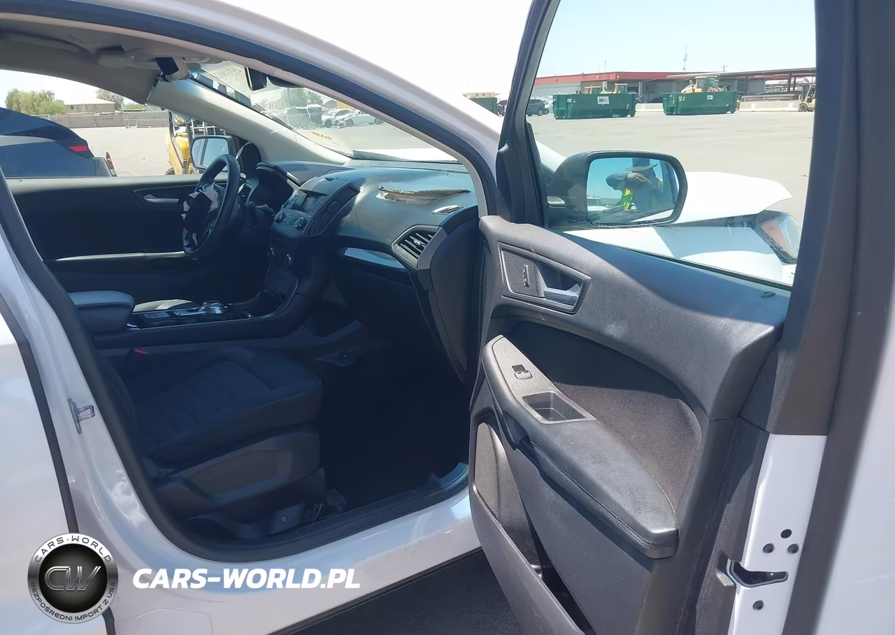 2019 Ford Edge Se VIN:2FMPK3G96KBB14404 - 5