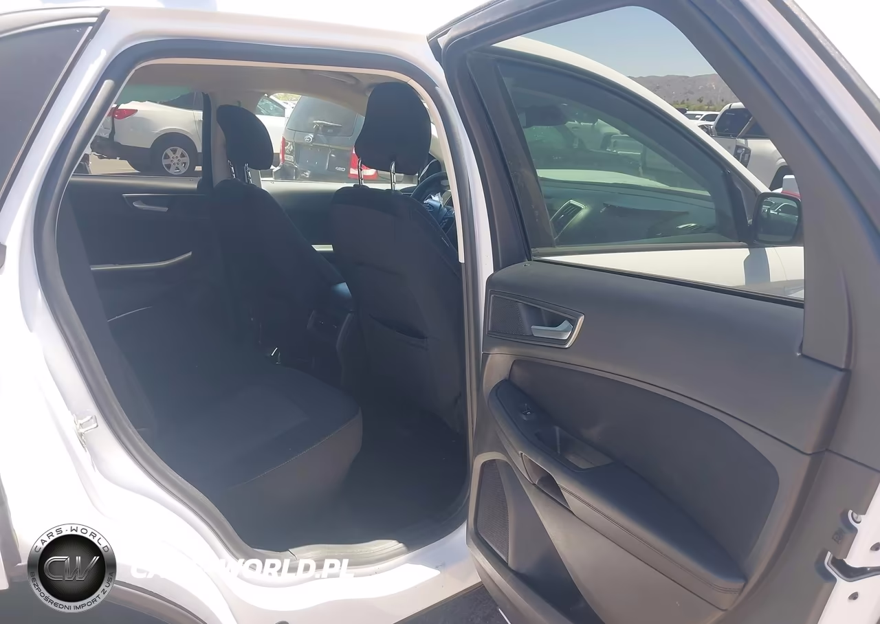2019 Ford Edge Se VIN:2FMPK3G96KBB14404 - 8