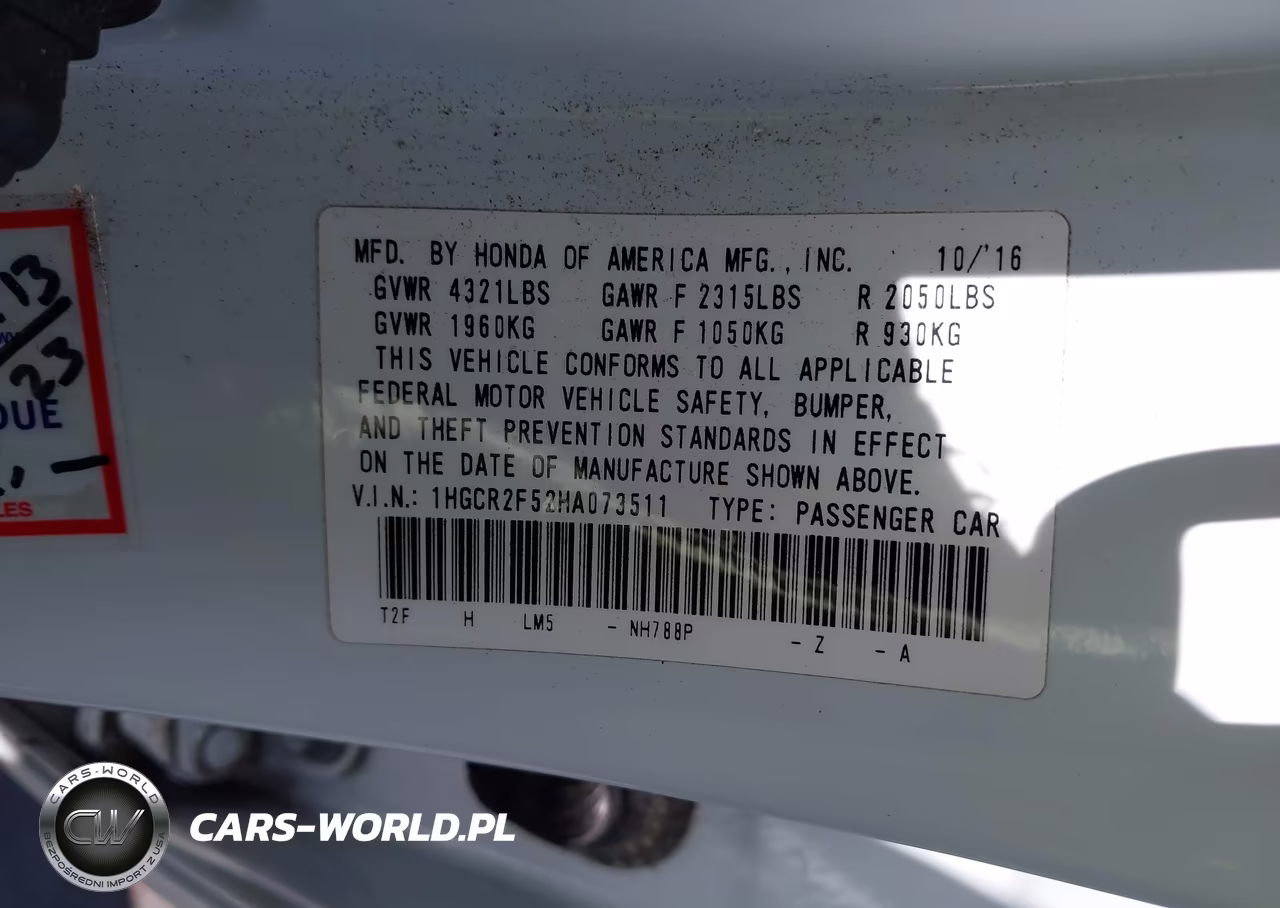 2017 Honda Accord Sport VIN:1HGCR2F52HA073511 - 9