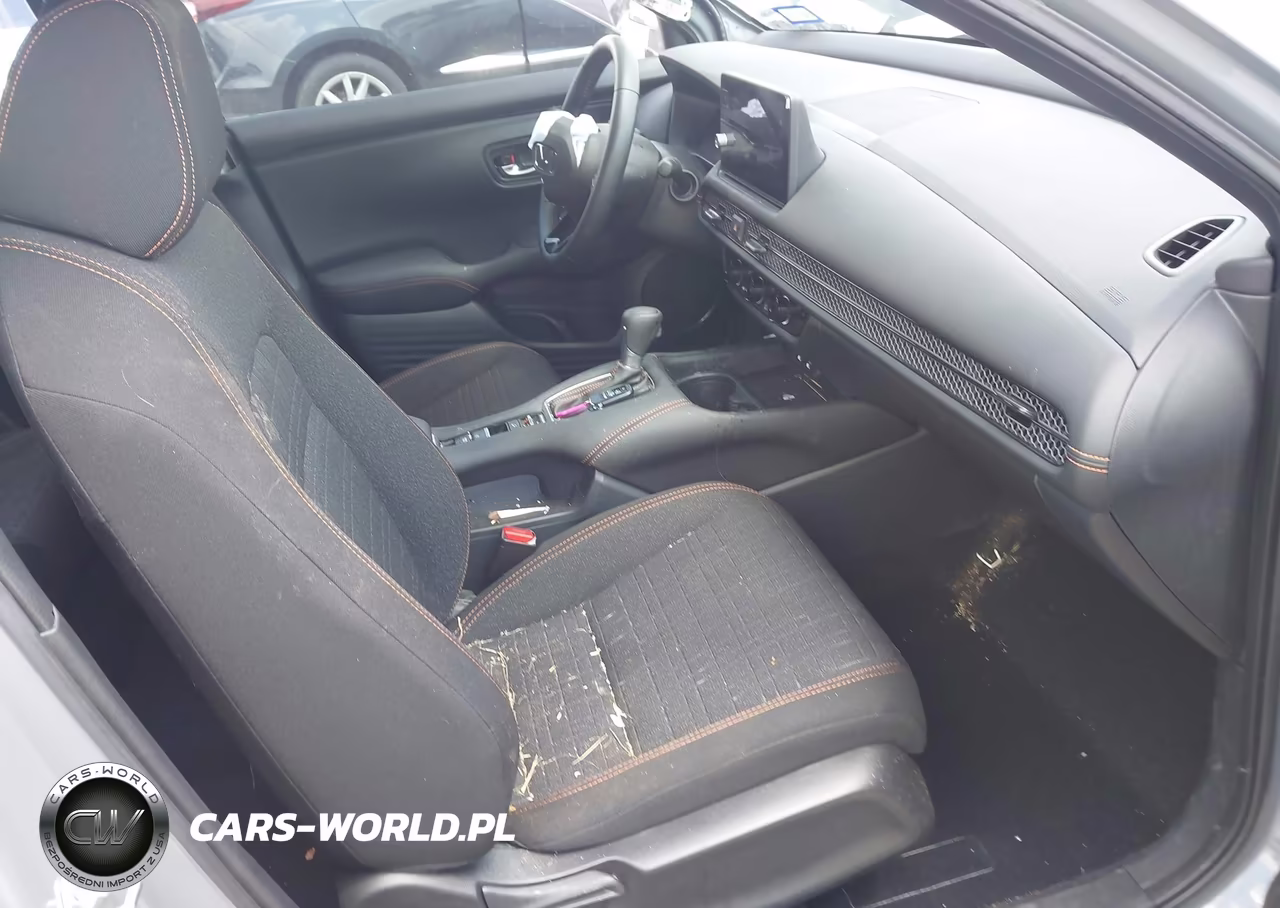 2026 Honda Hr-V 2Wd Sport VIN:3CZRZ1H56TM718103 - 5